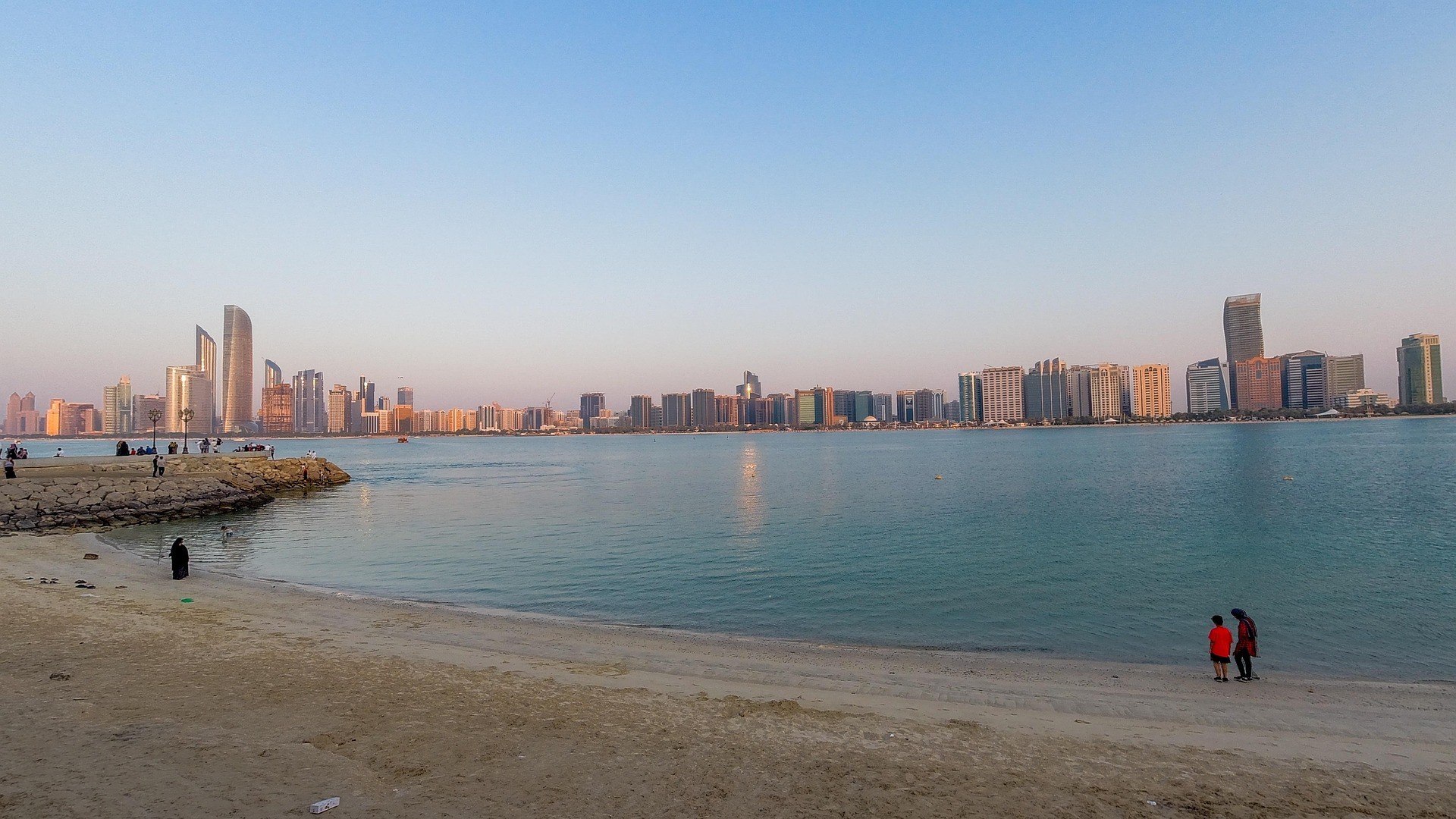 abu-dhabi-tech-sectory-article-min